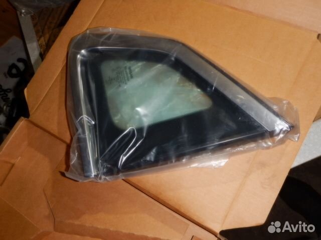 Стекло кузовное глухое правое Nissan Qashqai J11