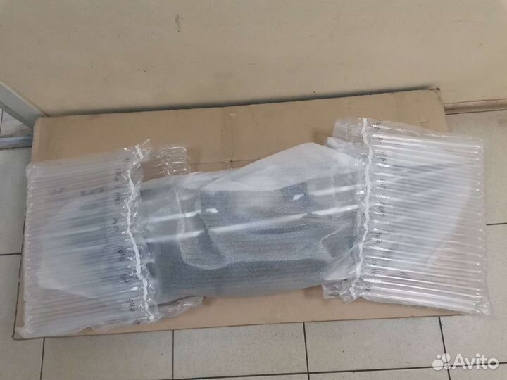 Решетка радиатора Hyundai Sonata 8 новая оригинал