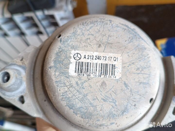 Опора двигателя w212