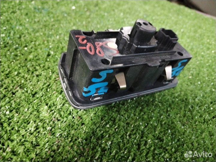 Переключатель света фар Volvo S80