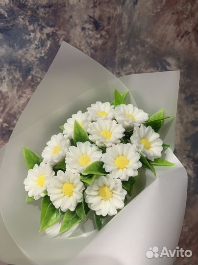 Букет ромашек из мыла