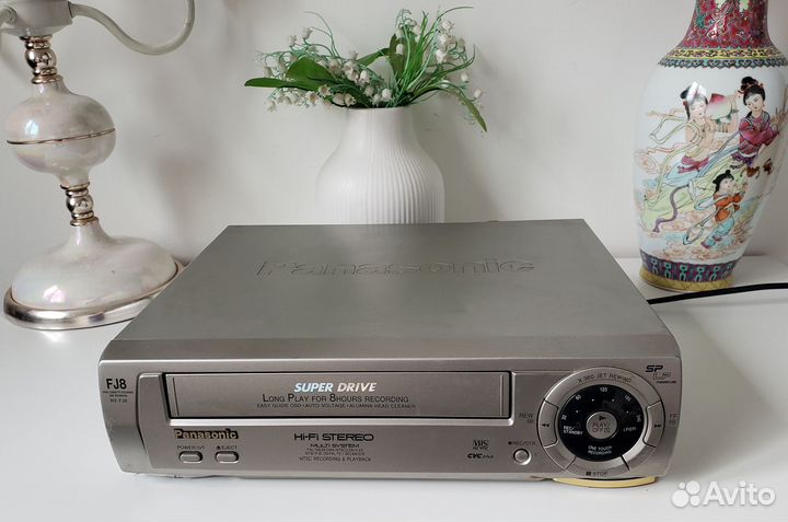 Видеомагнитофон Panasonic NV-FJ8 Hi-Fi Stereo