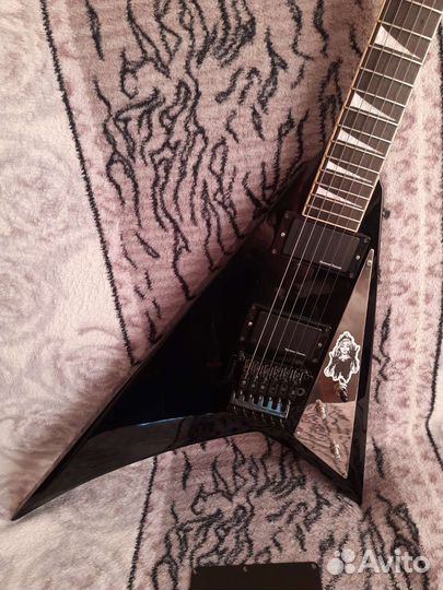 Fernandes js-100 limited edition (стрела)