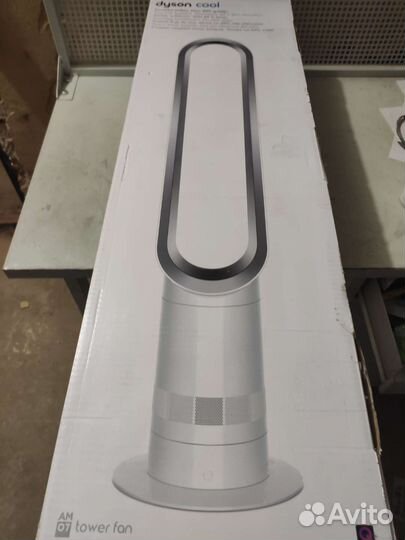 Напольный вентилятор Dyson AM07