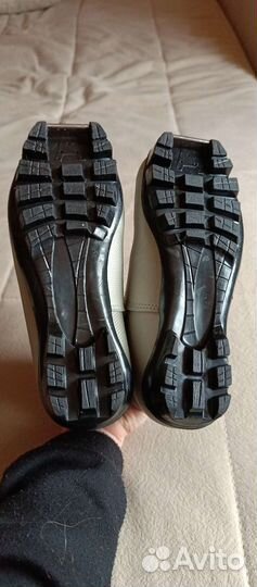 Лыжные ботинки размер 34