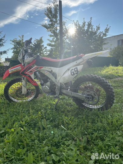 Motoland XR 250