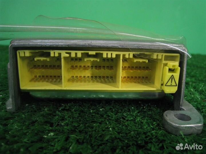 Блок Airbag (SRS) Toyota Avensis T25 2003
