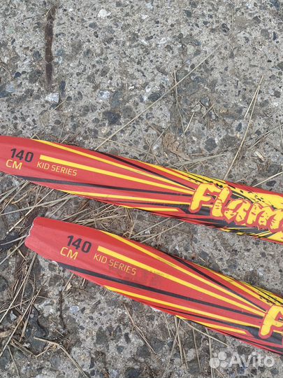 Беговые лыжи