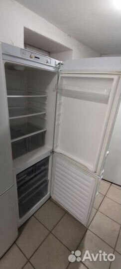 Холодильник бу whirlpool