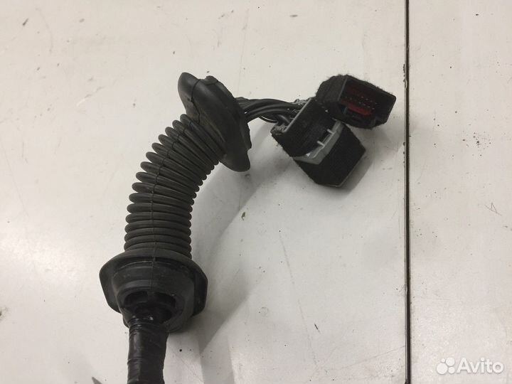 Электропроводка двери задней правой (Jaguar XJ)