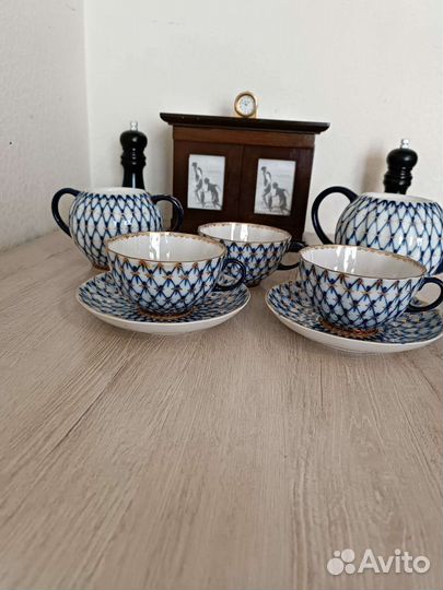 Разные предметы и чайные пары гдр