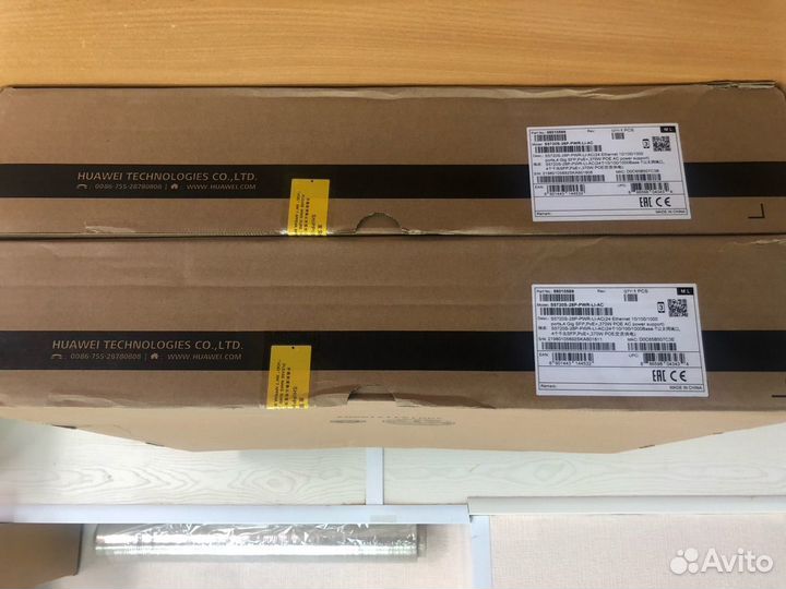 Коммутатор Huawei S5720S-28P-PWR-LI-AC