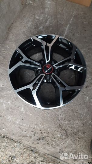 Продам диски р17 и р16