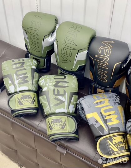 Перчатки для бокса 14 oz Venum