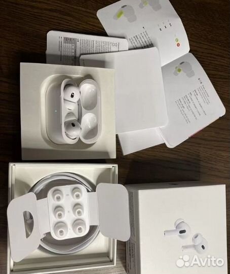 Наушники Airpods Pro 2 в комплекте с Magsafe Charg