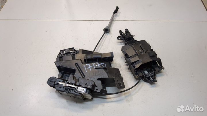 Замок двери Volvo XC90, 2017