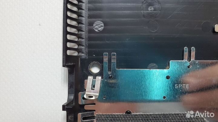 Поддон ноутбука Sony Vaio VPC-EA с дефектом