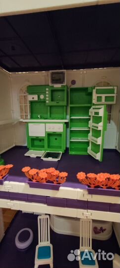 Кукольный домик с мебелью