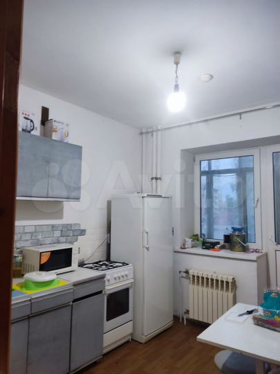 2-к. квартира, 52 м², 2/5 эт.