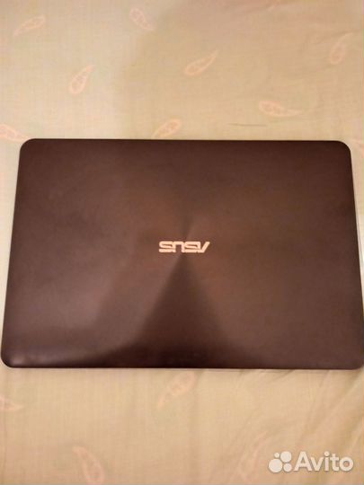 Ноутбук asus