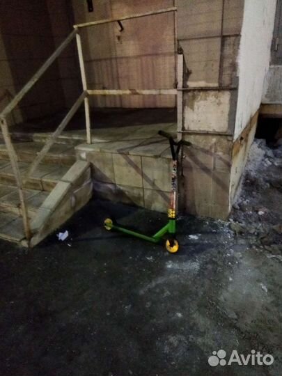 Трюковой самокат