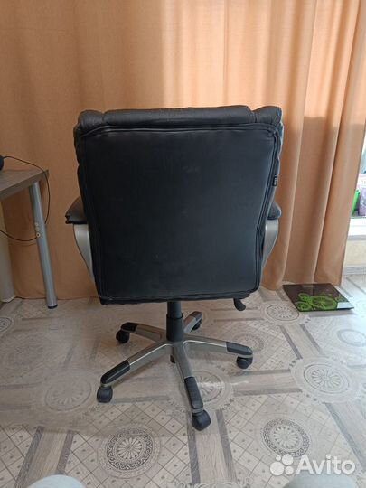 Компьютерное кресло бу
