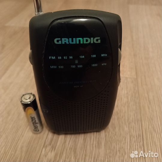 Радиоприемники Sony, Grundig