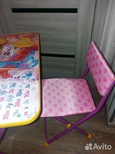 Стол и стул Ника