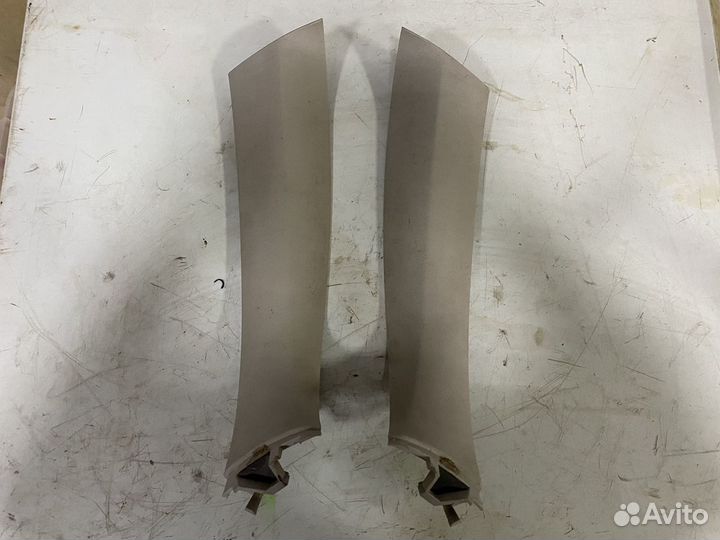 Обшивки двери багажника Mercedes W164