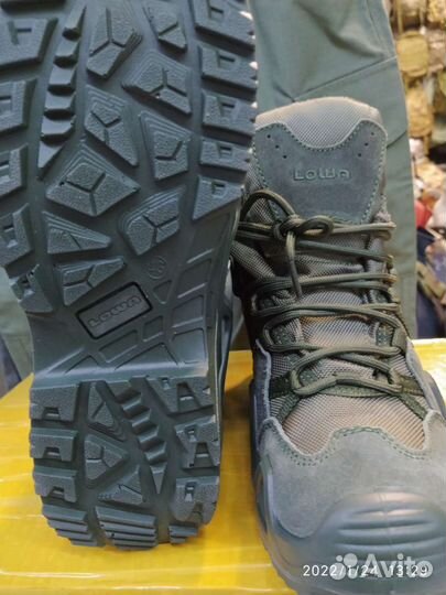 Трекинг ботинки Lowa(Реплика) Олива