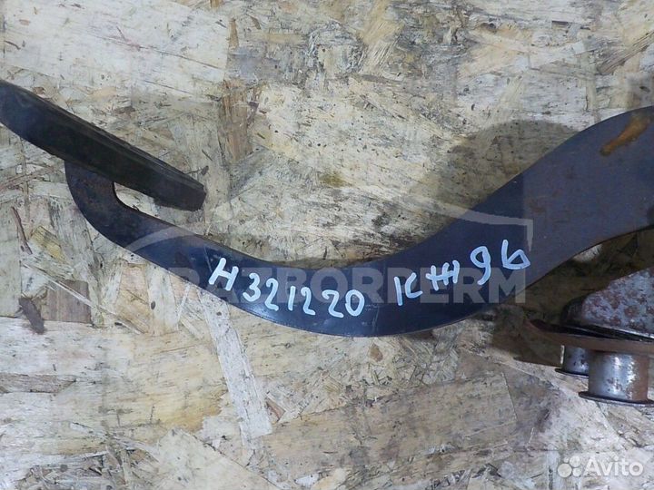 Педаль тормоза Lexus LS