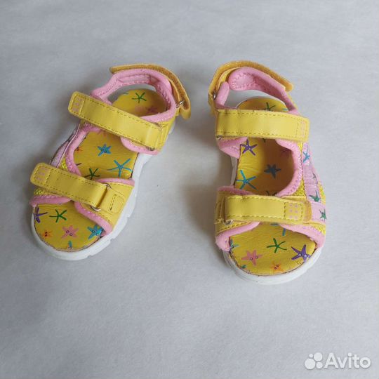 Сандалии для девочки