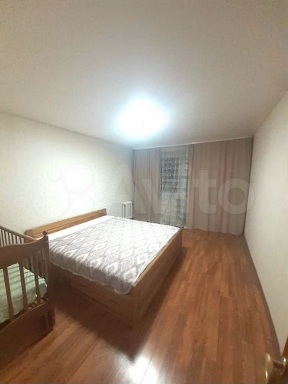 2-к. квартира, 64 м², 4/10 эт.