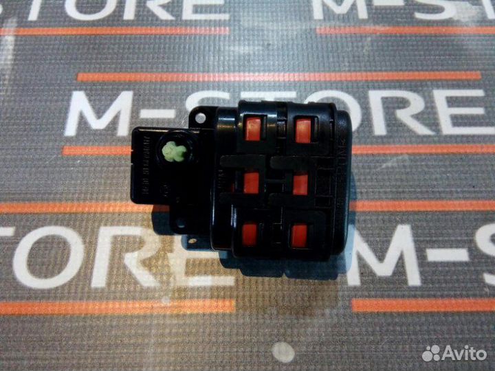 Привод заслонки отопителя Mercedes-Benz E-Class