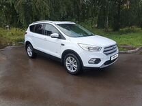 Ford Kuga 1.5 AT, 2018, 41 000 км, с пробегом, цена 2 100 000 руб.