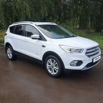 Ford Kuga 1.5 AT, 2018, 41 000 км, с пробегом, цена 2 080 000 руб.