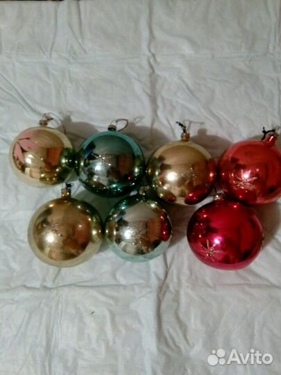 Ёлочные игрушки