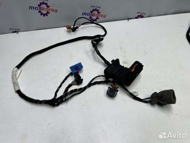 Проводка двери передняя левая Skoda Yeti 1.2 cbzb