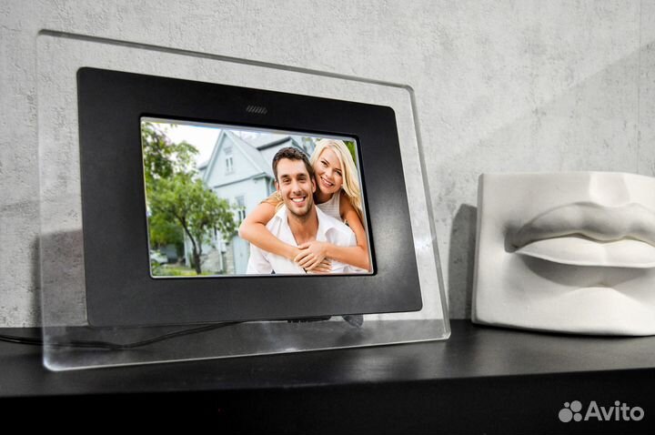 Цифровая фоторамка Dicom FH-701