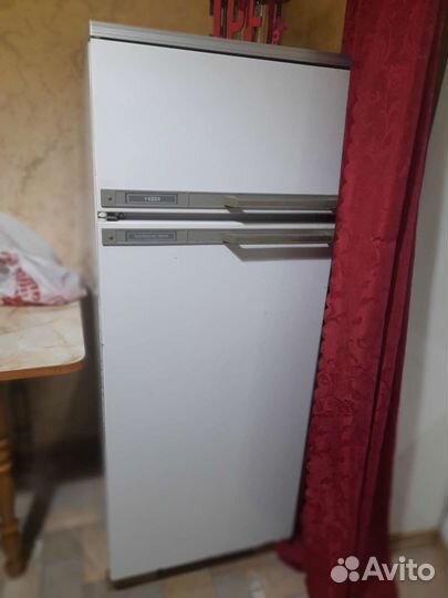 Холодильник бу
