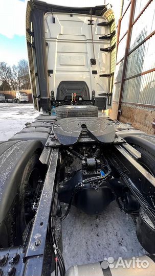 Shacman (Shaanxi) SX4188YY381, 2023