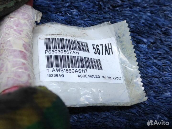 Плюсовой провод аккумулятора Jeep Grand Cherokee 4