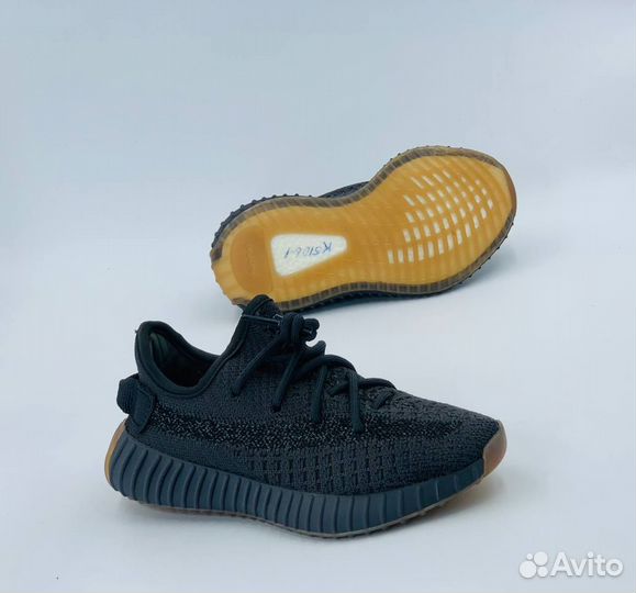 Adidas yeezy boost 350 детские чёрные разм. 31