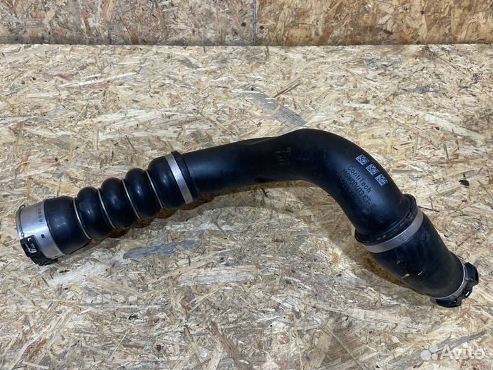 Патрубок интеркулера Mini Countryman 13718655836