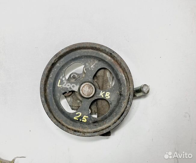 Насос гур Mitsubishi L200 KB 2.5 дизель