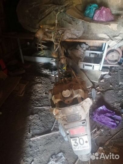 Скутер на запчасти