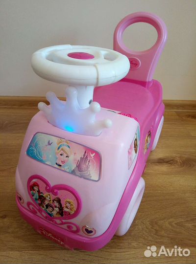 Переноска для куклы, санки, машинка толокар