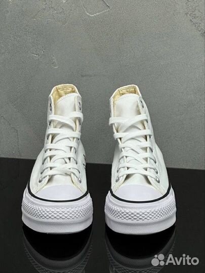 Converse Chuck Taylor All Star White Black