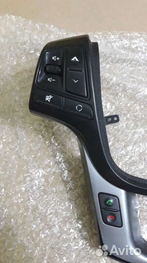 Переключатель кнопочный управления автомагнитолой