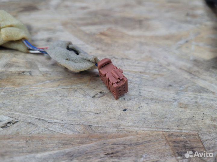 Проводка микрофона Renault Logan